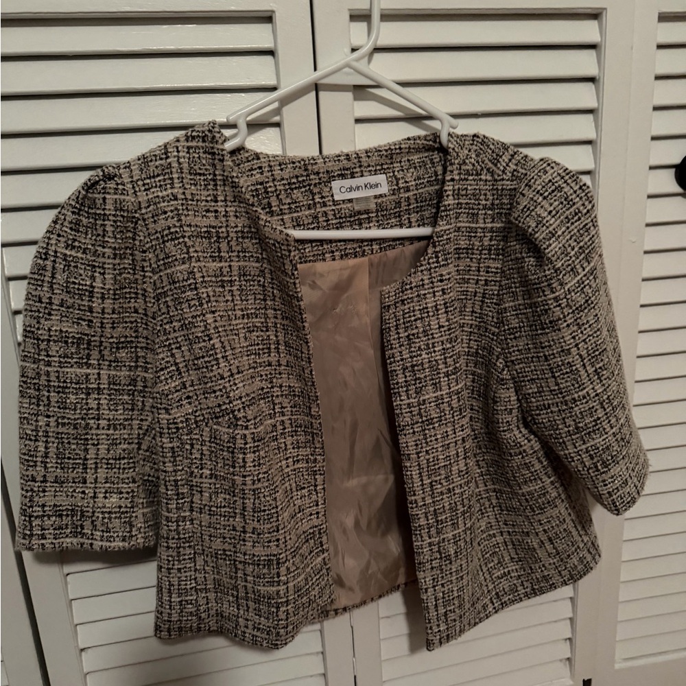 Calvin Klein Women's Black and Cream Blazer